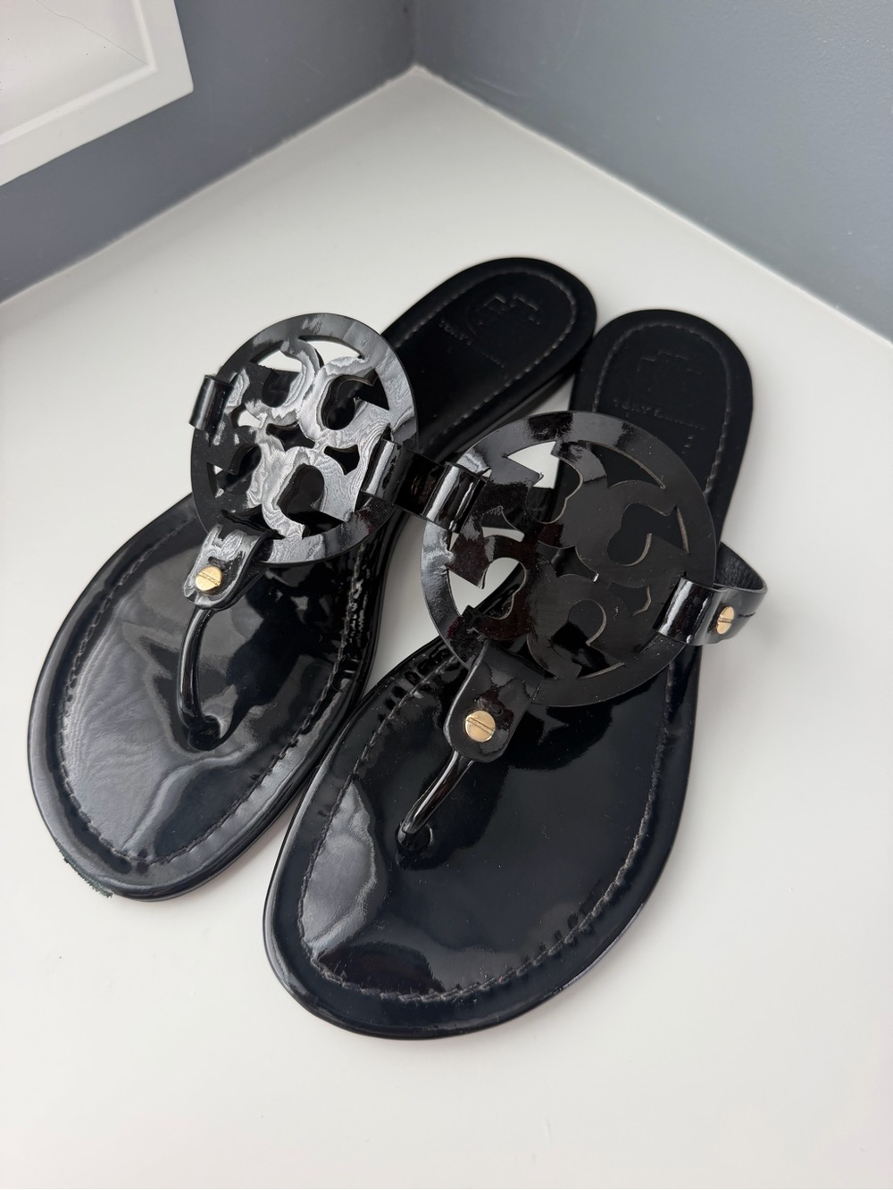 Tory Burch Black Patent Logo Thong Sandals